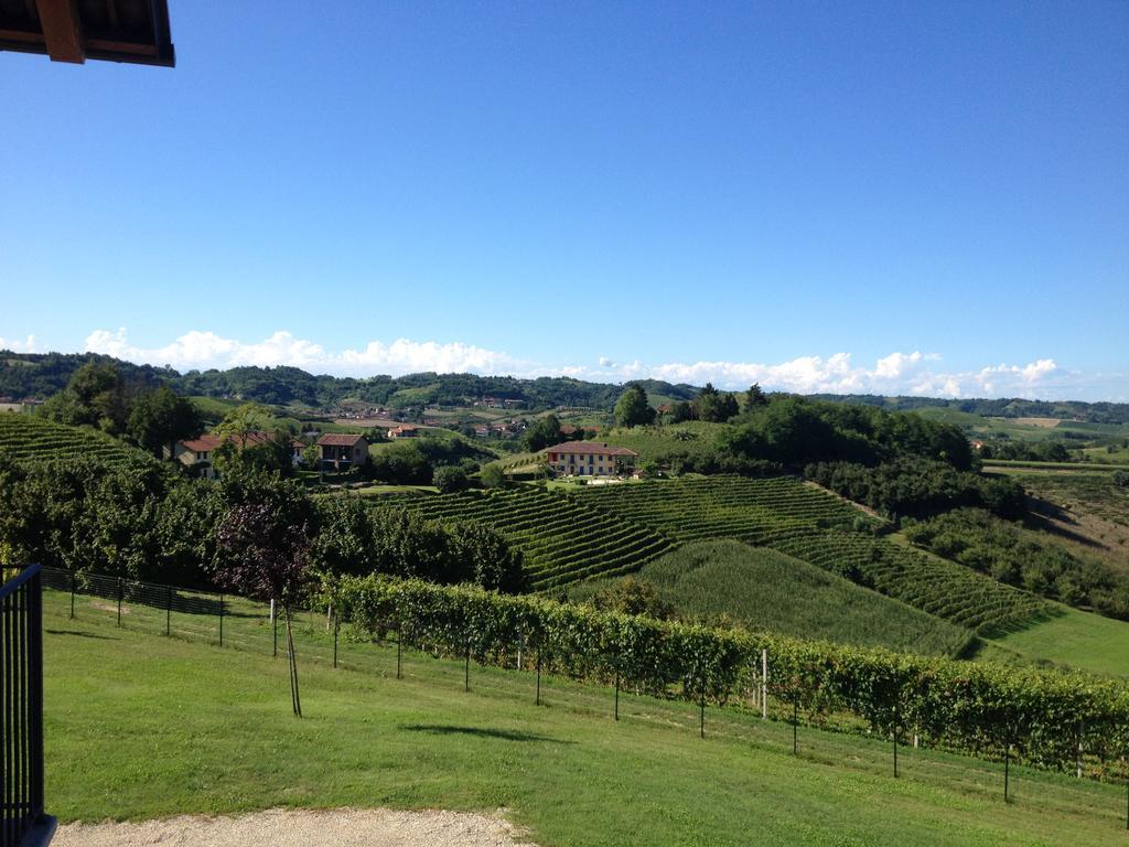 Ca' Colomba Villa San Damiano d'Asti ภายนอก รูปภาพ